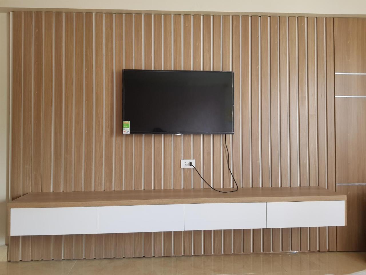 Ruby Hotel Vinh Yen Buitenkant foto