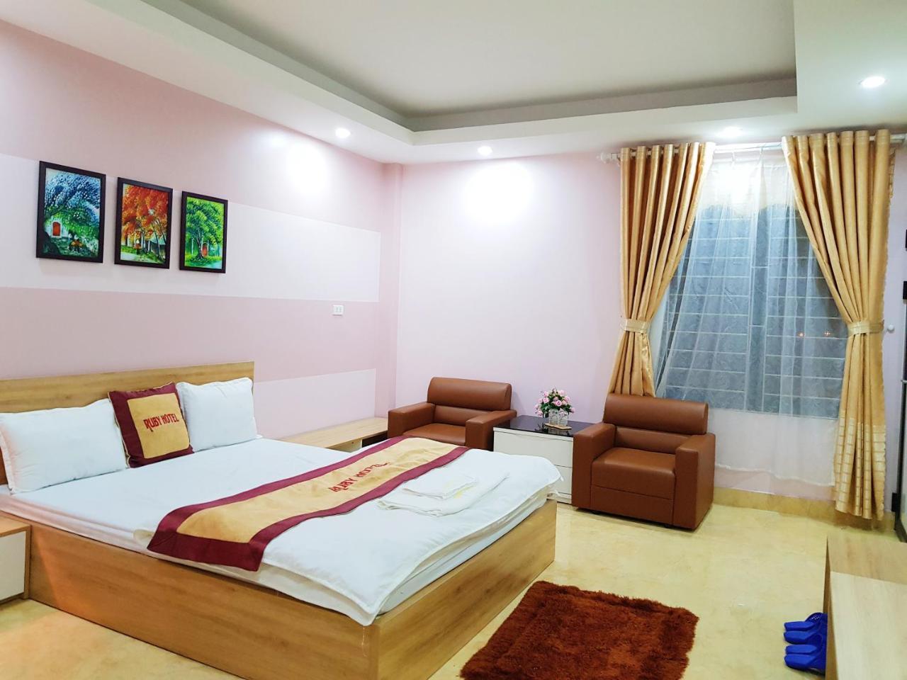 Ruby Hotel Vinh Yen Buitenkant foto