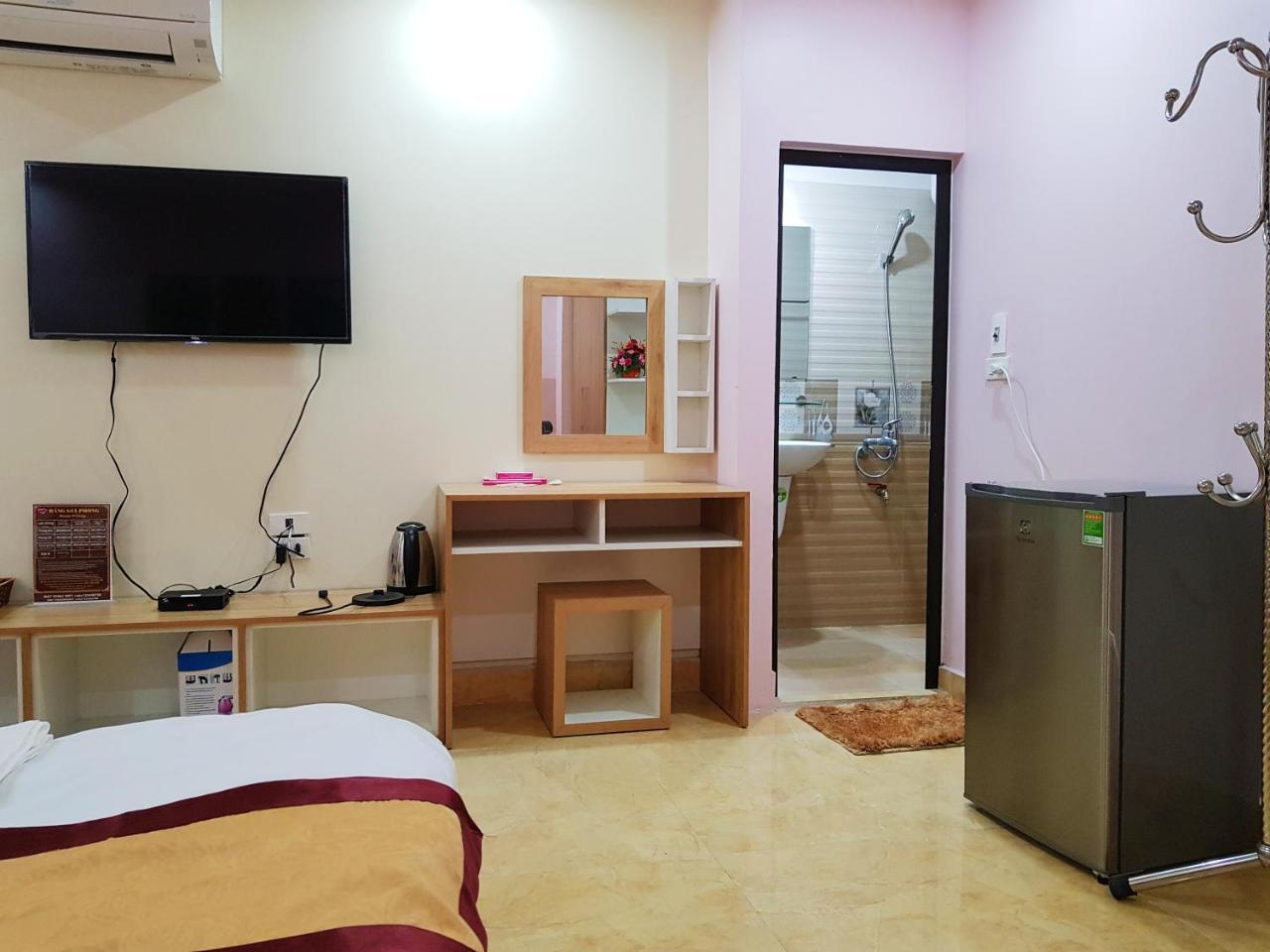 Ruby Hotel Vinh Yen Buitenkant foto